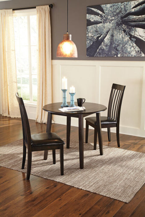 HAMMIS TABLE WITH 2 CHAIRS