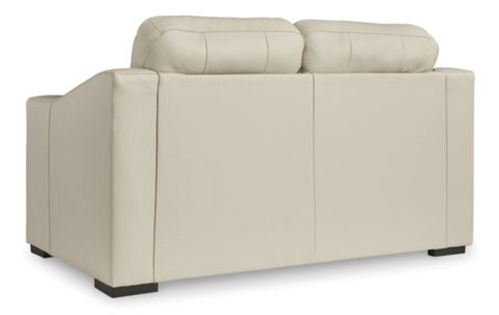 TREASURE TROVE LOVESEAT