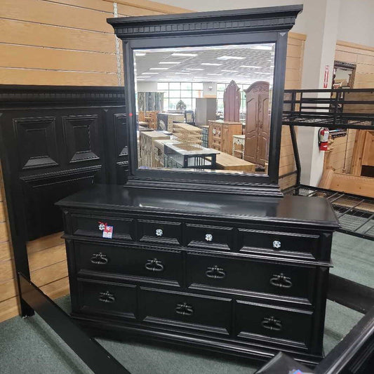 DRESSER WITH MIRROR LMH