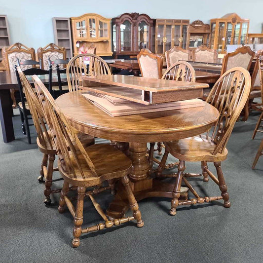 TABLE WITH 2 LEAVES & 5 CHAIRS BKH