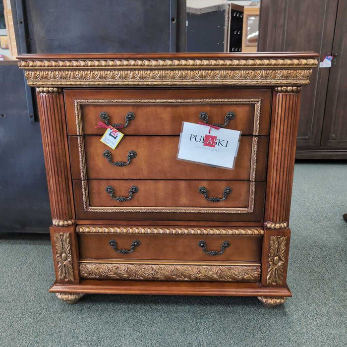 PULASKI CHEST OF DRAWERS LBH