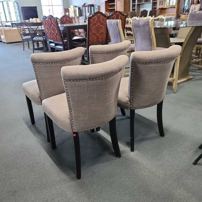 SET OF 4 CHAIRS -AS IS- ML