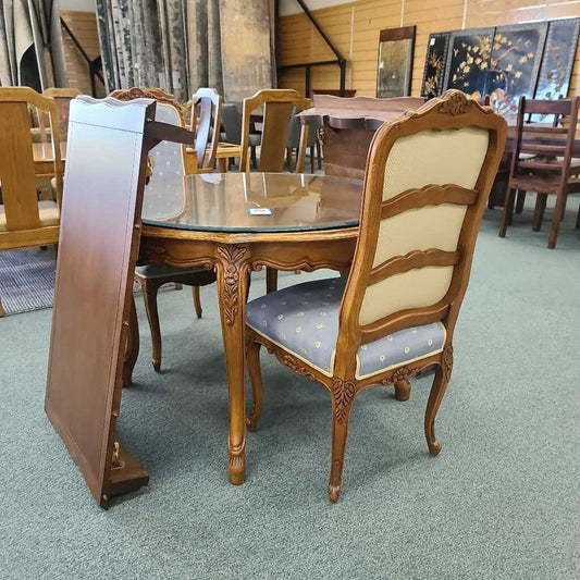 TABLE + 2L + 2 CHAIRS LBS