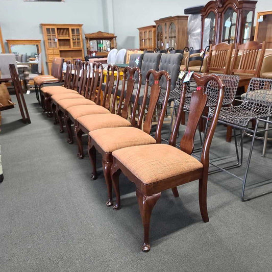 SET OF 8 CHAIRS BIH