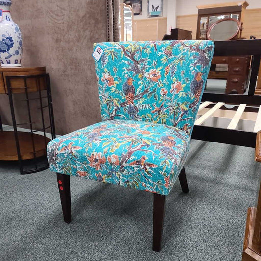 BLUE ACCENT CHAIR AS