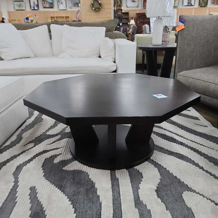 CHASINFIELD COFFEE TABLE