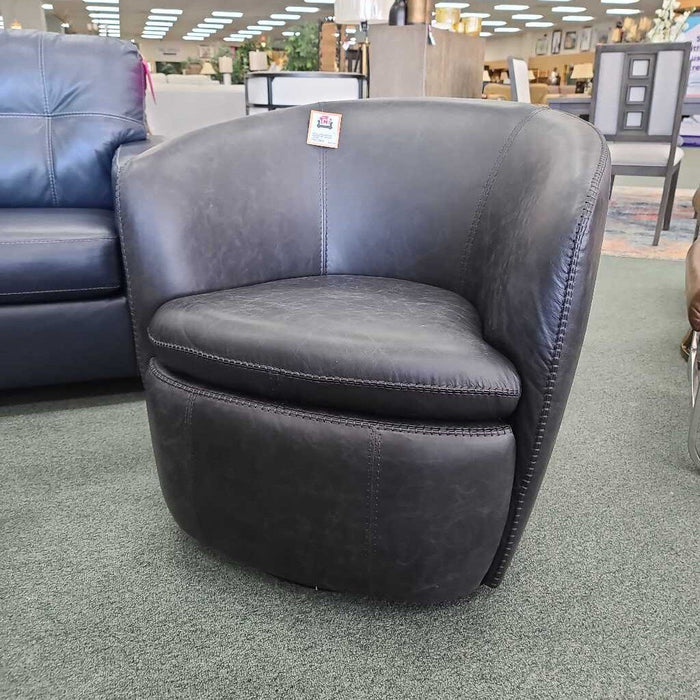 KIERREYS SWIVEL CHAIR