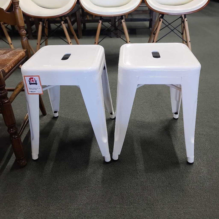 SET OF 2 STOOLS BHI