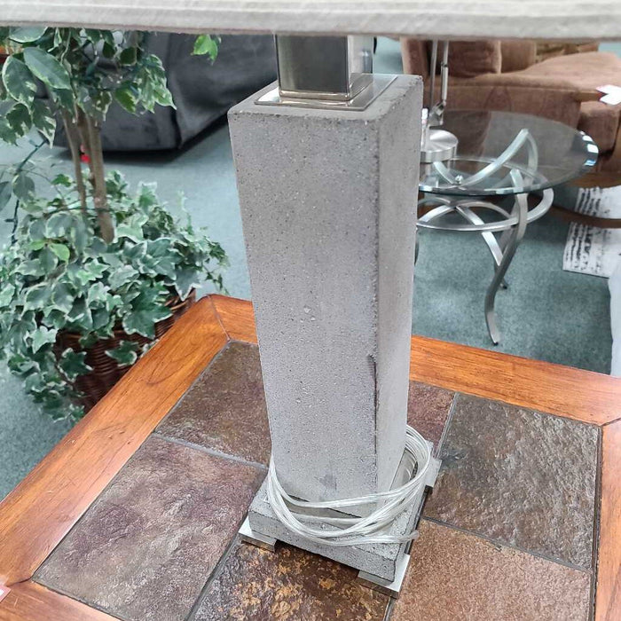 STONE BASE LAMP AS