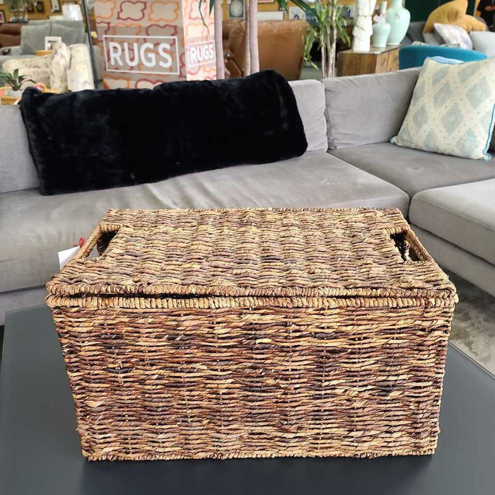 DARK WOVEN BASKET BI