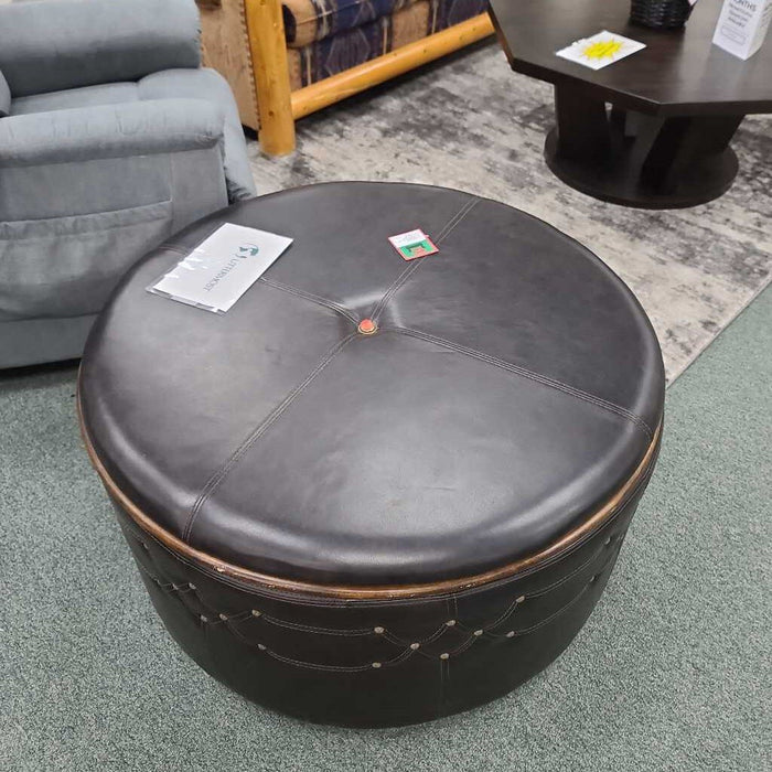 UTTERMOST STORAGE OTTOMAN BLH