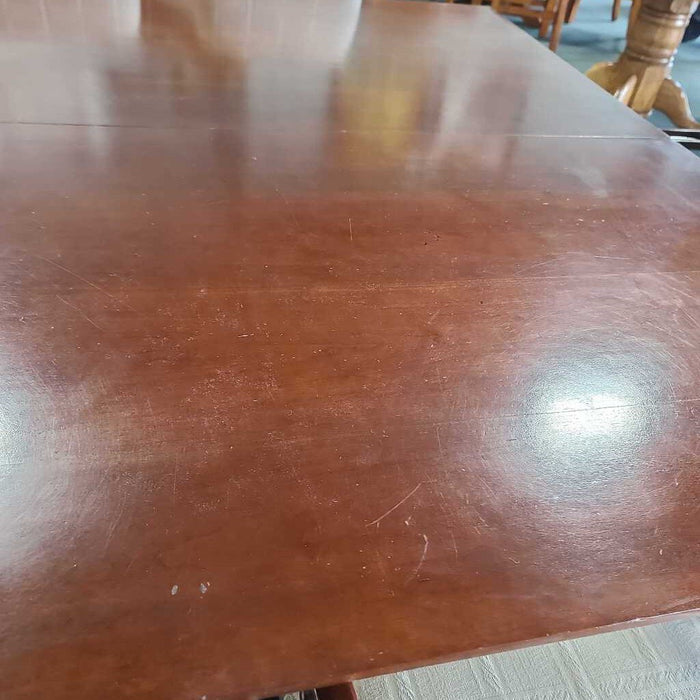 TABLE + 2L + 6 CHAIRS LCH