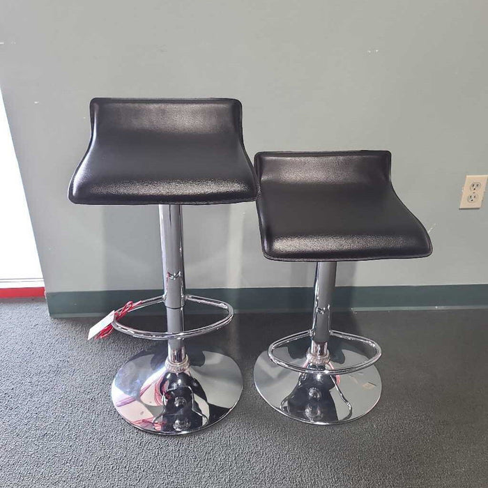 SET OF 2 STOOLS SH