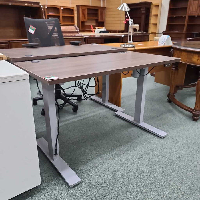 ADJUSTABLE DESK LCH